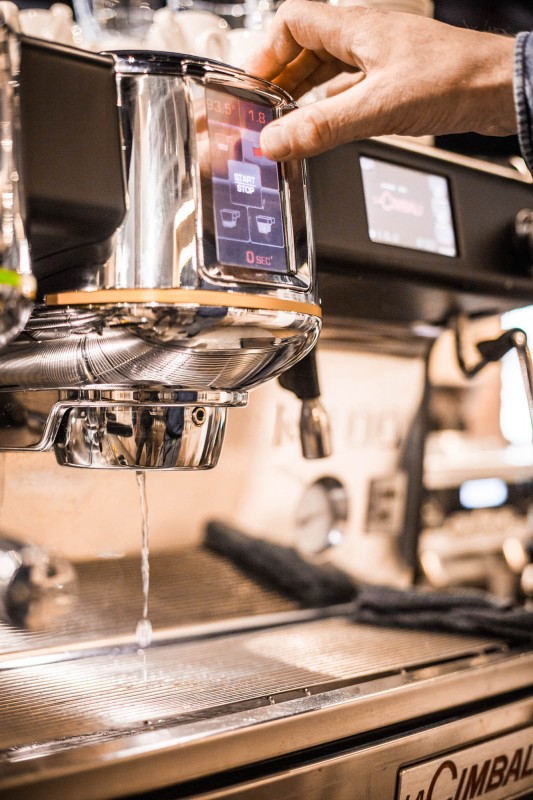 Kaffee mit Siebträger zubereiten RAUWOLF