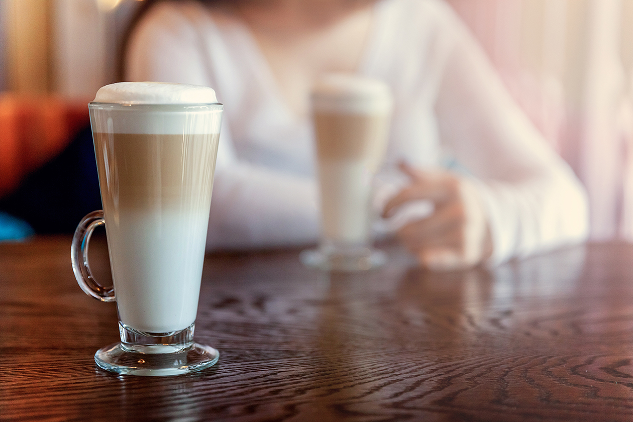 Latte Macchiato Richtig Zubereiten So Geht S Rauwolf